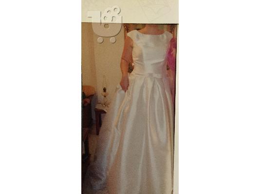 PoulaTo: πωλειται νυφικο του οικου pronovias 2016
