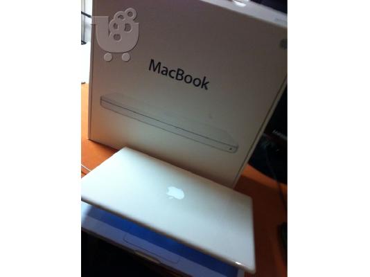 PoulaTo: MACBOOK white 2.4 GHz