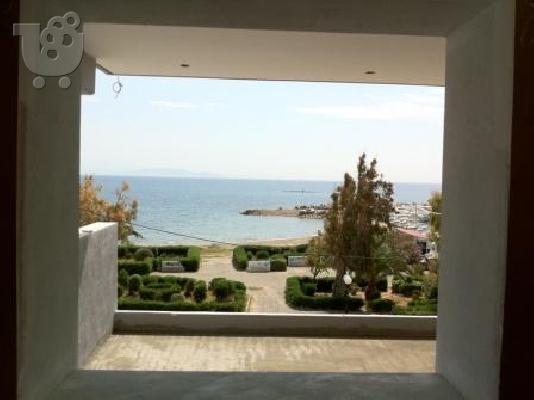Πωλείται νεόδμητο πολυτελές διαμέρισμα Β ορόφου με θέα στην θάλασσα...