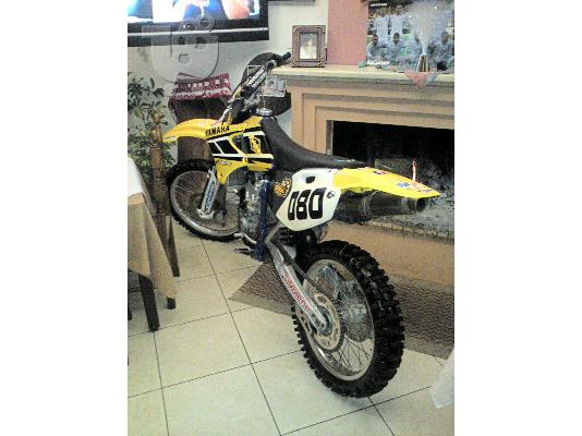 PoulaTo: YAMAHA YZ 450 F '04