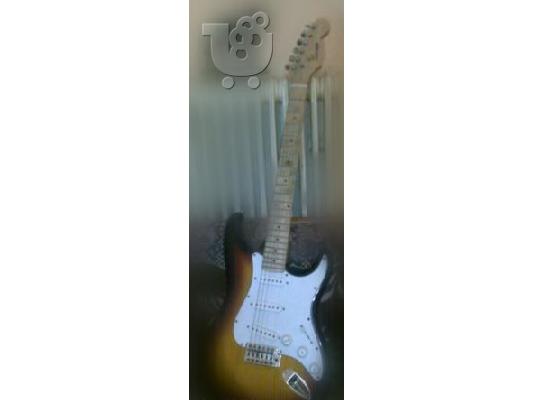 Kιθαρα Fender Stratocaster σχεδον αχρησιμοποιητη
