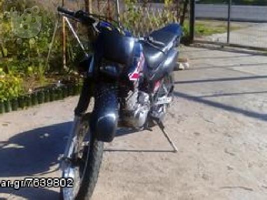 YAMAHA XT 600 