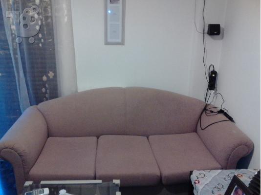 PoulaTo: set saloni