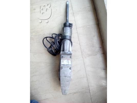 PoulaTo: Επαγγελματικό σκαπτικό κομπρεσέρ Makita 1500watt