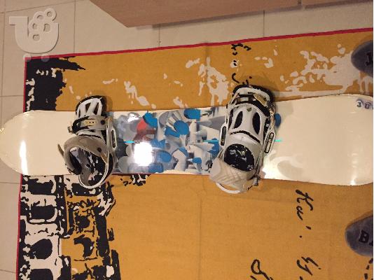 PoulaTo: SNOWBOARD BURTON