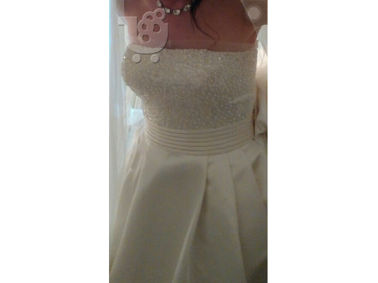 Νυφικό Pronovias