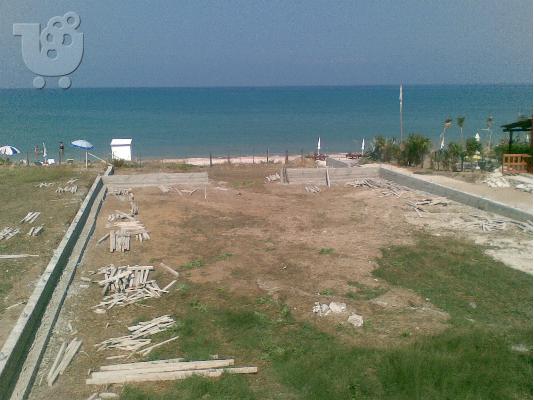 Ενοικιάζεται παραθαλάσσιο επαγγελματικό κτήριο