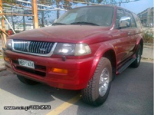 PoulaTo: MITSUBISHI PAJERO '00