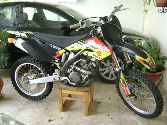 SUZUKI RM-Z 250 