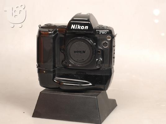 PoulaTo: NIKON F90 ( BODY ) + MB-10 ( GRIP )