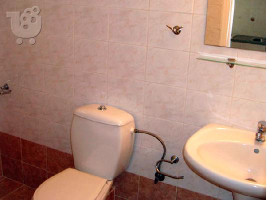 ΕΝΟΙΚΙΑΖΟΜΕΝΕΣ ΓΚΑΡΣΟΝΙΕΡΕΣ
