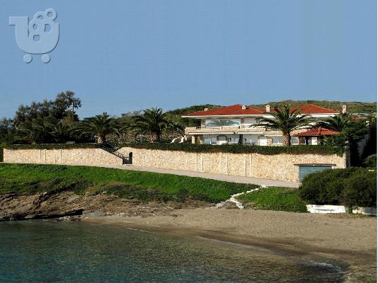 PoulaTo: ΚΕΡΑΤΕΑ ΜΠΡΟΣΤΑ Σ΄ ΑΥΤΟ ΤΟ ΗΣΥΧΟ ΛΙΜΑΝΑΚΙ