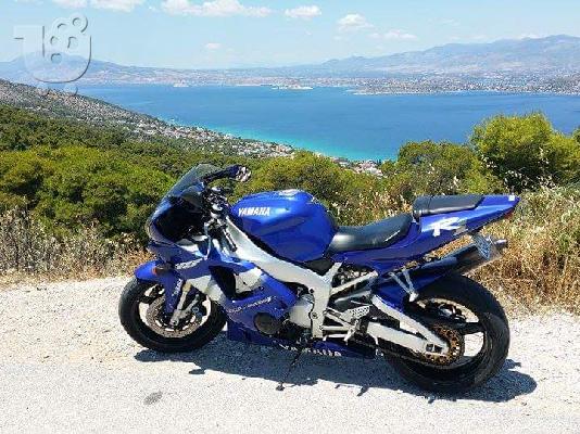 YAMAHA YZF-R1 