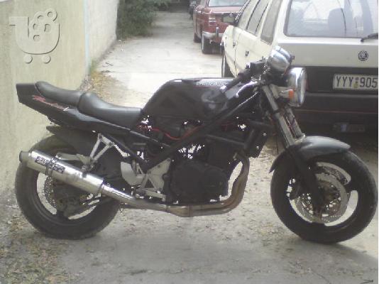 PoulaTo: SUZUKI GSF 400 Bandit '97