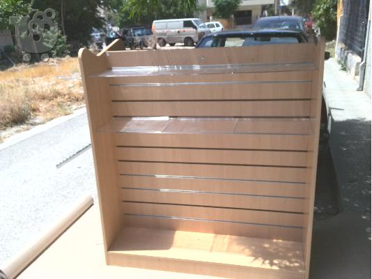 Πωλείται ραφιέρα για κατάστημα