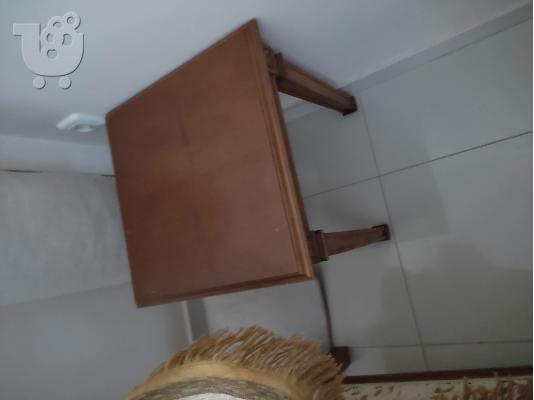 Έπιπλα (σαλόνι, τραπέζι, καρέκλες κλπ)