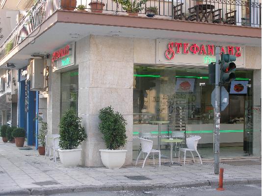 PoulaTo: Πωλείται επιχείρηση Καφέ -Ζαχαροπλαστείο