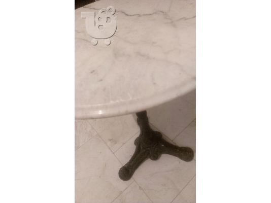 Μαρμάρινο τραπεζάκι