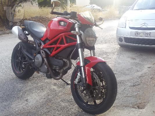 DUCATI  