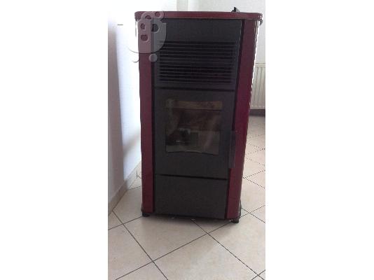 PoulaTo: Σόμπα πέλλετ αερόθερμη 8,5 kw