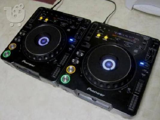 PoulaTo: 2 Pioneer CDJ1000 Mk3