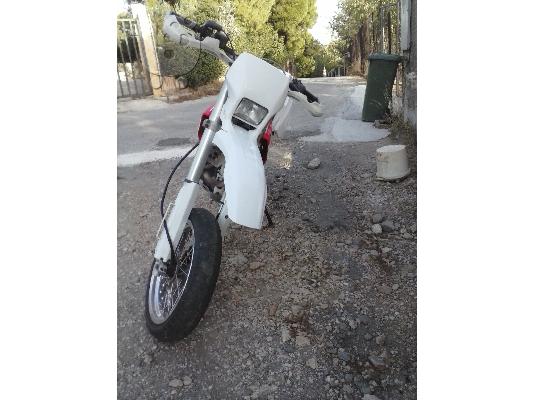YAMAHA TT 600 
