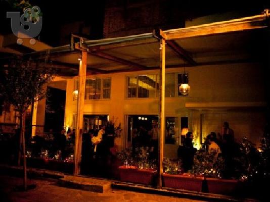 PoulaTo: Πωλείται Καφέ-Μπαρ επί της πλατεία Αυδή στο Μεταξουργείο