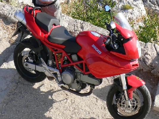 PoulaTo: DUCATI  '05