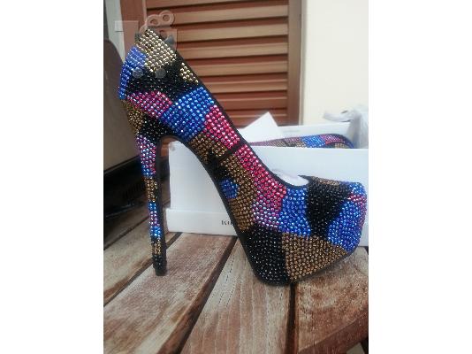 Γόβες καινούργιες steve madden