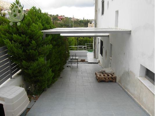 ΣΤΕΓΑΣΤΡΟ ΑΛΟΥΜΙΝΙΟΥ PARKING ΜΕ ΕΠΙΚΑΛΥΨΗ ΣΥΜΠΑΓΟΥΣ ΑΘΡΑΥΣΤΟΥ ΠΟΛΥΚΑΡΒΟΝΙΚΟΥ ΦΥΛΛΟΥ ΠΟΛΛΑΠ...