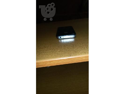 iPhone 4