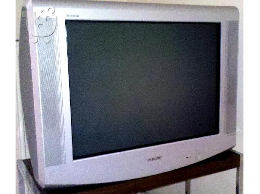 PoulaTo: SONY TRINITRON