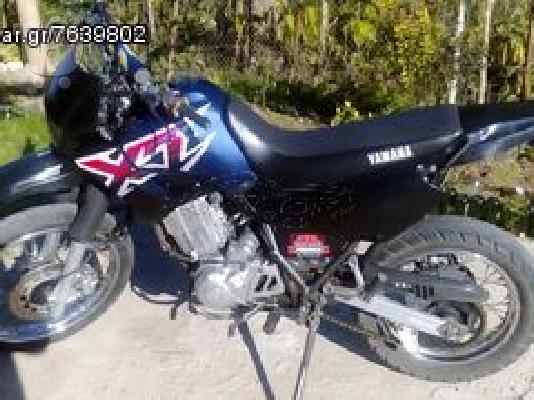 PoulaTo: YAMAHA XT 600 '01