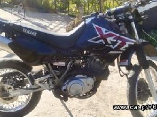 YAMAHA XT 600 