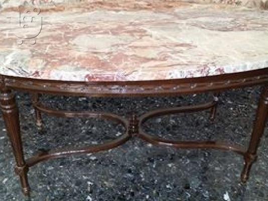 Σαλόνι σε άριστη κατάσταση