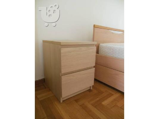 Κομοδίνα IKEA MALM