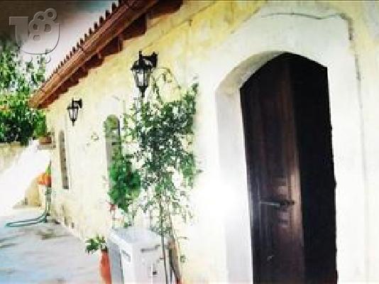 PoulaTo: Επιπλ. αναπαλ. βίλα 1ΥΔ, κήπο στους Πασαλίτες