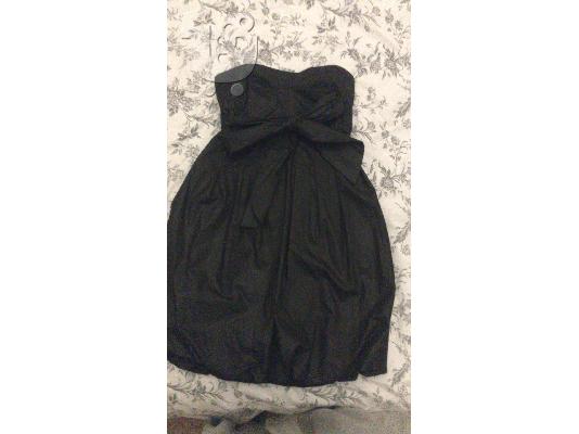 PoulaTo: ΜΑΥΡΟ ΦΟΡΕΜΑ ΜΠΑΛΟΥΝ ΜΕ ΦΙΟΓΚΟ ΣΤΡΑΠΛΕΣ, SIZE SMALL