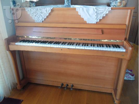 PoulaTo: Πιάνο Ed. Seiler 116 console