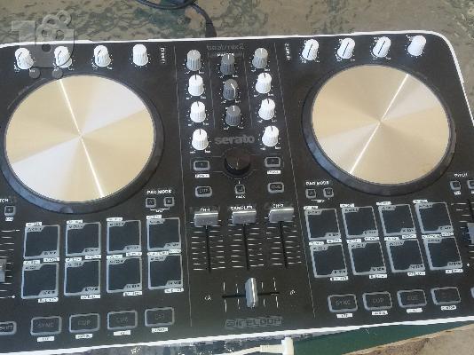 PoulaTo: Reloop beatmix2