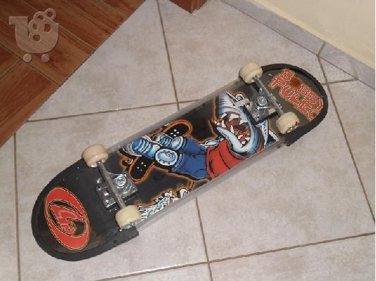 PoulaTo: Skateboard