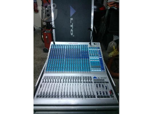 PoulaTo: ALTO TYPHOON-2400 24-CHANNELS MIXER WITH FLIGHT CASE