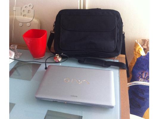 PoulaTo: Πωλείται Πωλείται Sony Vaio λόγω ανάγκης 250 ευρώ (συζητήσιμη)