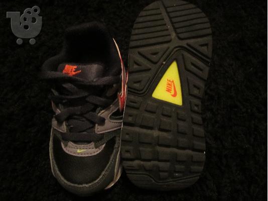 PoulaTo: NIKE Air Max Command (TD) EUR:26,5