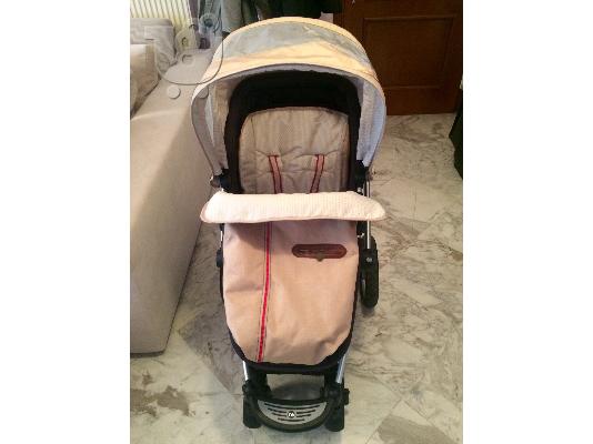 PoulaTo: καροτσάκι mothercare my4