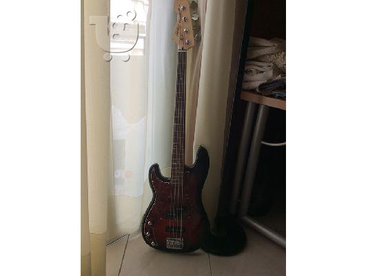 PoulaTo: Αριστερόχειρo fender squier p-bass
