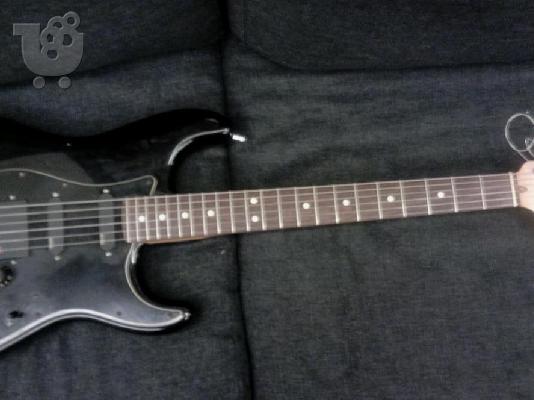 FENDER AMERICAN SPECIAL STRATOCASTER® HSS (Made in USA)
