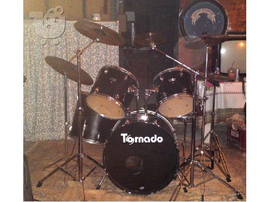 PoulaTo: DRUMS tornado