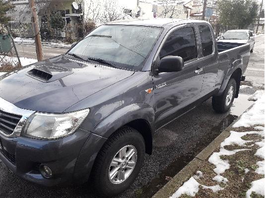 PoulaTo: TOYOTA HILUX '12