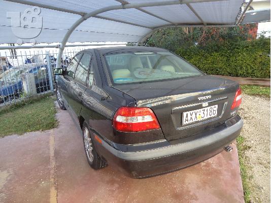 PoulaTo: VOLVO S40 '03